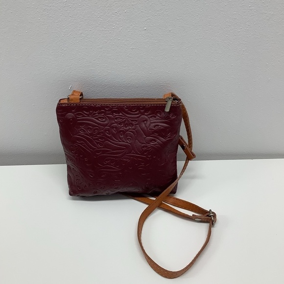 Leather multi color side bag made in Italy Preowned - Picture 2 of 3